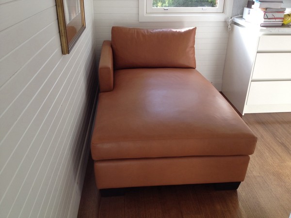 Lindy Chaise